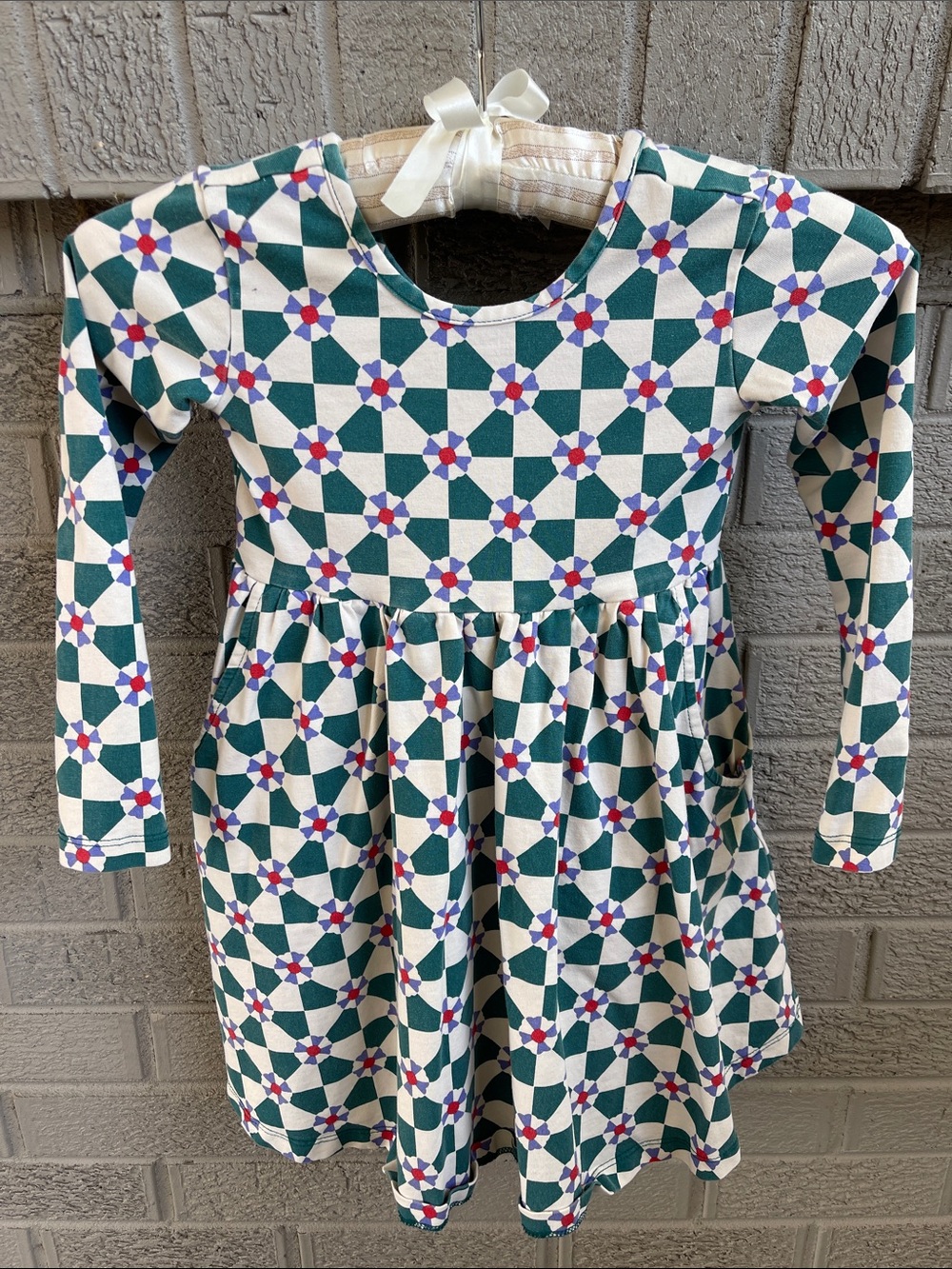 Hanna Andersson Girls Long-Sleeve Dress- size 5US